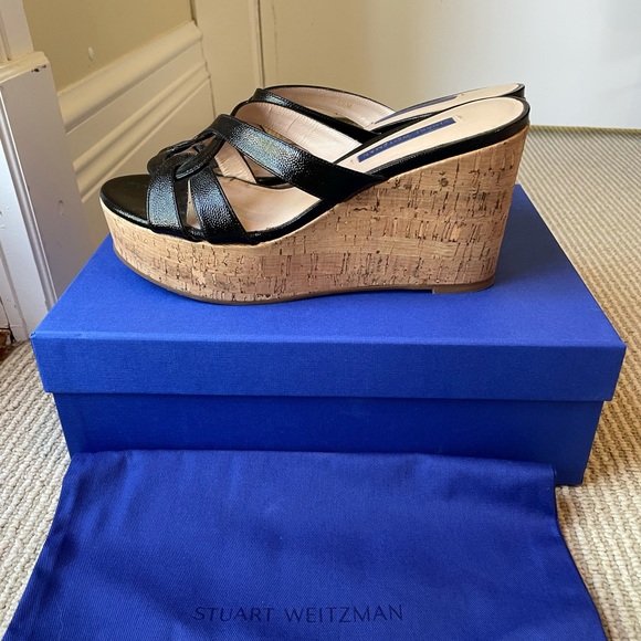 Stuart Weitzman Cressa Wedge - Picture 2 of 7